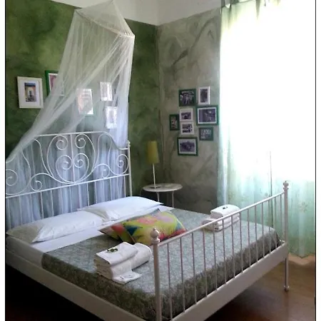 Labicana42 Bed and breakfast