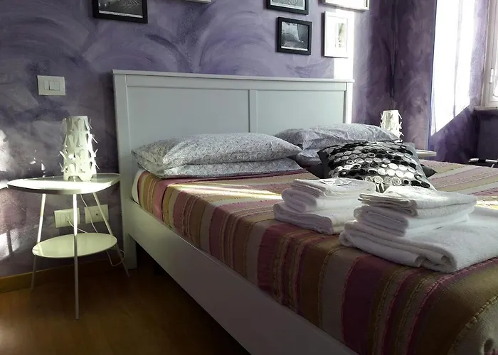 Labicana42 Nocleg ze śniadaniem 2*