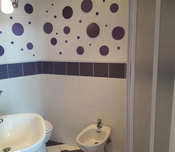 Labicana42 Nocleg ze śniadaniem